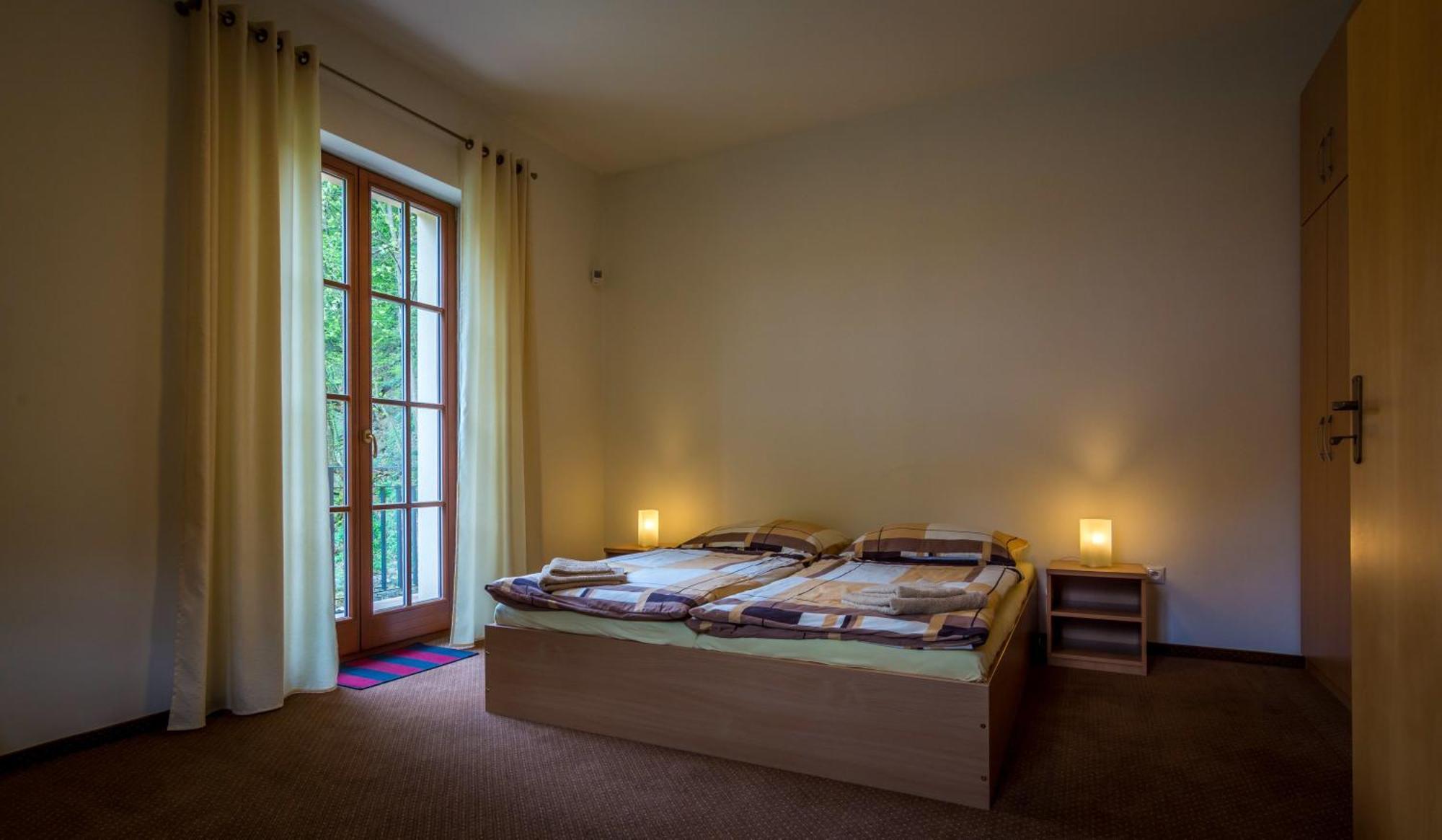 Apartmany Weissov Dom บันสกา ชีอาว์นีซา ห้อง รูปภาพ